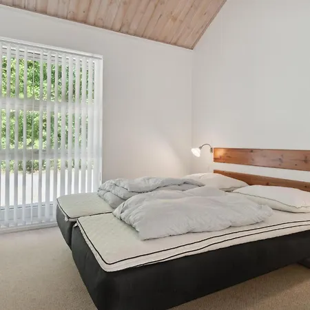 Rubinsoen Skovhuse 펜션 *