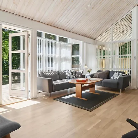 Rubinsoen Skovhuse * Hasle