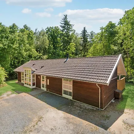 Rubinsoen Skovhuse 펜션 *